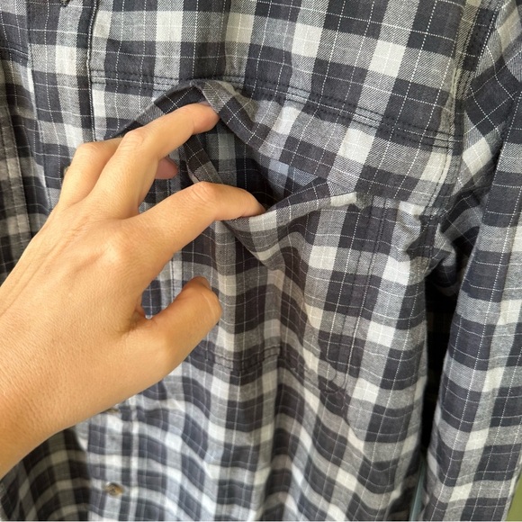 Carhartt Force Reydell Button Up Shirt Large Black Gray Plaid Relaxed Fit - Picture 3 of 7